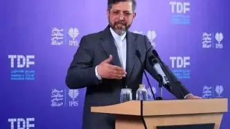 خطیب‌زاده: اگر مذاکره‌ای با آمریکا باشد، مذاکره مسلح خواهد بود