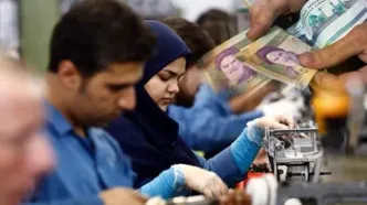 محرومیت کارگران از بیمه تامین اجتماعی/ پرواز قیمت‌ها، جامعه‌ی کارگری را به سمت سقوط سوق داده است