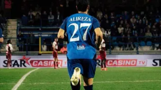 کاپیتان تیم ملی به بدترین تیم فصل پیوست!