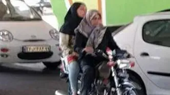 موتور سواری خانم چادری در خیابان‌های تهران!
