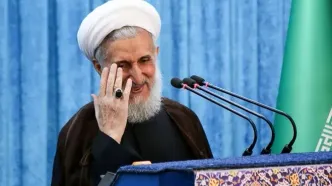 کاظم صدیقی: فرزند عالم من در حال سجده درگذشت