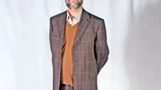 دهری‌گری و دهرزدگی انسان زمانه‌ای که «از سنگ و صخره نان برمی‌گیرد که مسیح نگرفت»