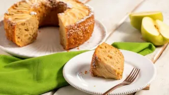 عصرونه امروز: بهترین کیک سیب و دارچینی که تابه‌حال پخته‌اید! تجربه‌ای متفاوت با کیک سیب کرم‌دار!