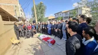 تشییع صابر کاظمی در گلزار شهدای آق‌قلا