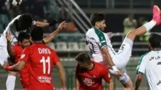 اعتراض تصویری ذوب‌آهن به تصمیم داور در بازی با تراکتور