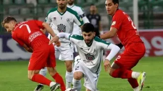 تساوی ۰ - ۰ ذوب‌آهن مقابل تراکتور؛ تابلو ایست مقابل شاگردان اسکوچیچ