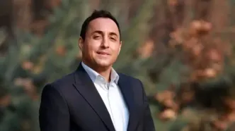 از بازداشت امیرحسین رستمی در کانادا تا اخراج بیژن بنفشه‌خواه از مراسم ختم پدرش به دلیل خنده زیاد!