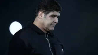 مهاجری سرمربی پارس جنوبی شد