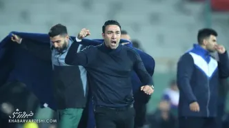 تونل زمان| درگیری جنجالی جواد نکونام و یحیی گل‌محمدی/ فرار استقلال از شکست با کمک VAR