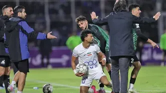 چه بر سر استقلال آمده است؟