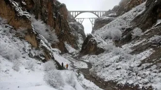 تصاویر؛ بارش برف گردنه گدوک محور سوادکوه