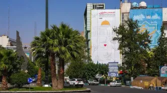 دیوارنگاره تهدیدآمیز میدان فلسطین علیه اسرائیل + عکس