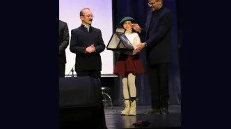 جشن شب یلدا در سنگلج برگزار شد/ اهدای لوح نشان نوروز به فعالین اجتماعی در جنگ ۱۲ روزه