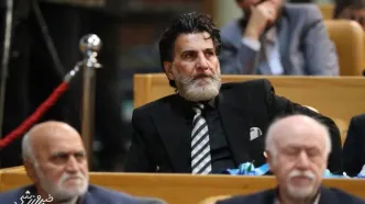 در آستانه روز پدر؛ کاپیتان استقلال به ملاقات ناصر حجازی رفت +عکس