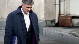 آقای فرزین؛ دلار ۱۲۰ هزار تومانی هم دیدیم/ طبقه ۱۶ بانک مرکزی در آستانه تغییر بزرگ؟