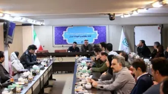 نشر فناورانه بازوی کمکی کتاب کاغذی است نه رقیب آن