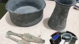 کشف ۴ شیء باستانی در جیرفت