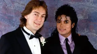 چگونه وکیل مایکل جکسون قدرتمندترین مرد تلویزیون شد؟