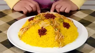 شکرپلوی شیرازی؛ عطرِ طلایی زعفران در شب یلدا