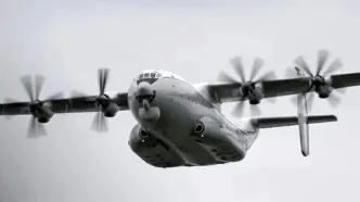 هواپیمای روسی قبل از سقوط روی هوا نصف شد