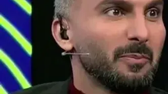 واکنش محمدحسین میثاقی به توهین تماشاگران تراکتور به کریم باقری