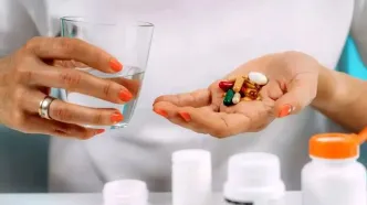 ویتامین نقل و نبات نیست