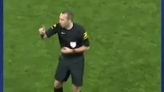 ویدئو: بازی جنجالی در فرانسه متوقف شد