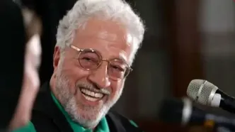 «علیرضا خمسه ۳۸ ساله» در کنار همسر گوهر خیراندیش؛ سال ۶۹