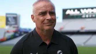 سرمربی نیوزیلند: مردم بازیکنان ایران را نمی‌شناسند/ این تیم نتایج باثباتی گرفته است