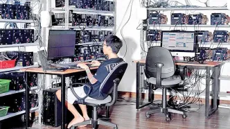 صنعتی کثیف در جهان؛ هر هزار لایک در اینستاگرام حدود 1.3 یورو/ مزارع دیجیتالی چیست؟