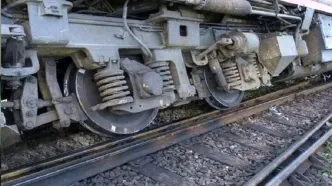 اطلاعیه راه آهن درباره خروج لکوموتیو مسافری میانه-تهران از خط