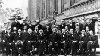 وقتی چینی‌ها اینشتین را به‌زانو درآوردند