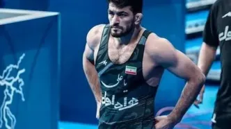 پرتاب گوشی برای سلفی با حسن یزدانی/ ویدئو