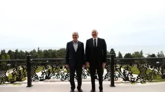 سوژه جدید کیهان برای حمله به پزشکیان؛ چرا به باکو سفر می‌کنید!