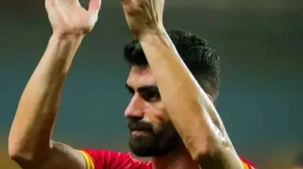 وضعیت عجیب فولاد گل‌محمدی؛ از دقیقه ۲۰ ، ده نفره شد!