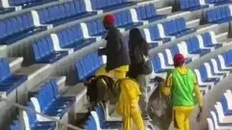 ویدئو: اقدام تحسین‌برانگیز هواداران سنگال