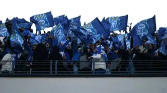 کادوی روز مادر استقلال به هواداران زن ملوان و استقلال