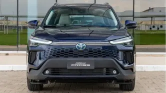 42 سال انتظار برای خرید تویوتا کرولا کراس در ایران!