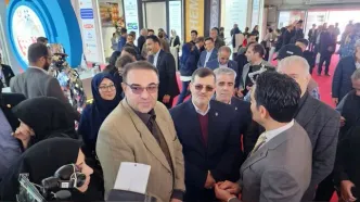 بازدید معاون صنایع عمومی وزارت صمت از نمایشگاه رنگ و رزین ۱۴۰۴