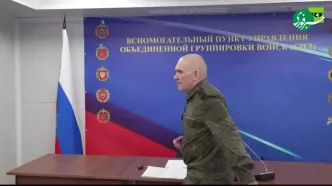 حضور پوتین با لباس نظامی در قرارگاه فرماندهی ارتش روسیه+فیلم