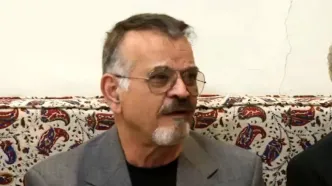 سفر در زمان؛ شوخی رهبر انقلاب با مهدی فخیم زاده؛ شما طاغوتی هستید/ ویدئو