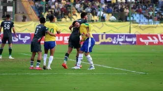 صنعت نفت در آبادان مقابل نیروی زمینی متوقف شد