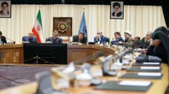 نشست مهم تیم اقتصادی دولت درباره سیاست‌های ارزی و معیشت مردم