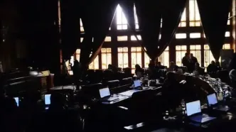 قطع برق در صحن شورای شهر تهران + فیلم