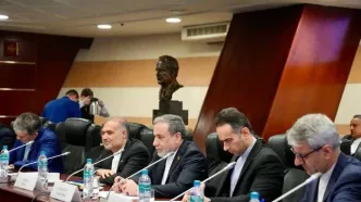 عراقچی: از حق خود برای استفاده صلح‌آمیز انرژی هسته‌ای عقب‌نشینی نخواهیم کرد