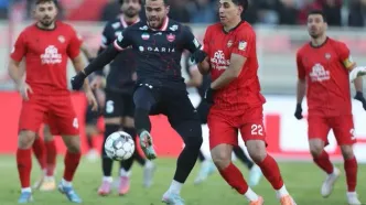 دیدار تراکتور - پرسپولیس دوباره عقب افتاد