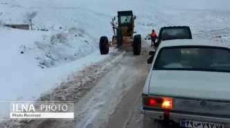 بارش برف در جاده‌های ۴ استان کشور