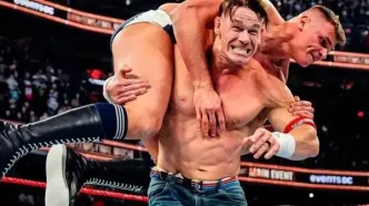 خداحافظی جان سینا اسطوره کشتی‌کج