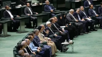 استیضاح‌ وزرا از دستور کار مجلس خارج شد