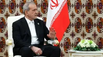 بازدید رئیس‌جمهور از اتاق عمل جراحی قلب در قزاقستان